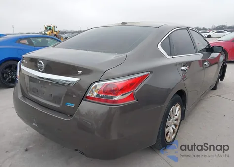 2014 Nissan Altima 2.5 S z USA, uszkodzony, nr VIN 1N4AL3AP5EC175896